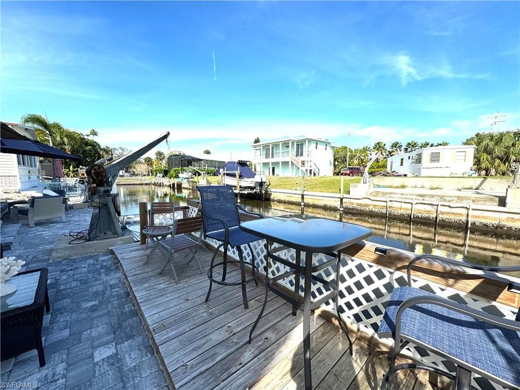 4700 Leilani LN, BONITA SPRINGS FL 34134-14