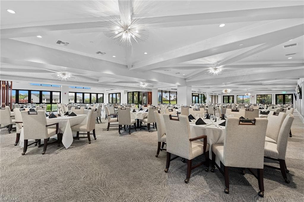 200 Saint James WAY, NAPLES FL 34104-37