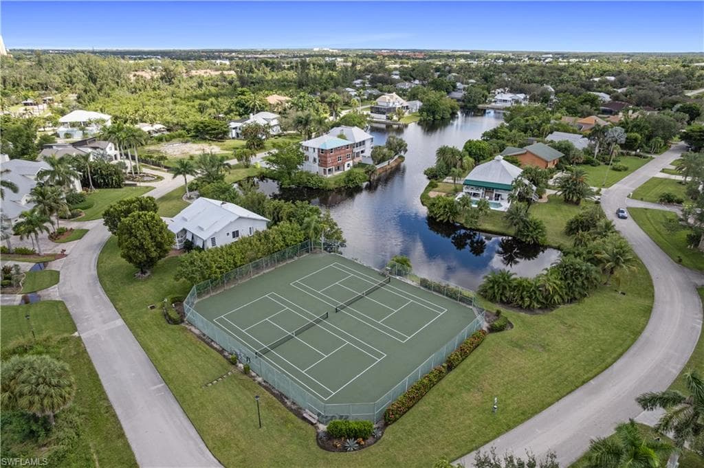 7220 Hendry Creek DR, FORT MYERS FL 33908-5