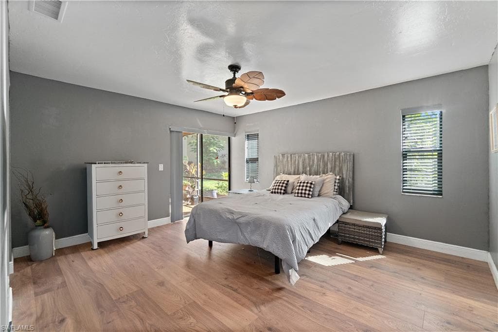 7220 Hendry Creek DR, FORT MYERS FL 33908-16