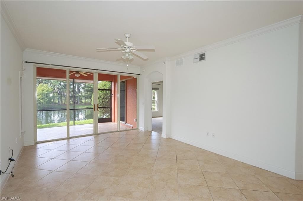 8601 Piazza Del Lago CIR # 101, ESTERO FL 33928-19