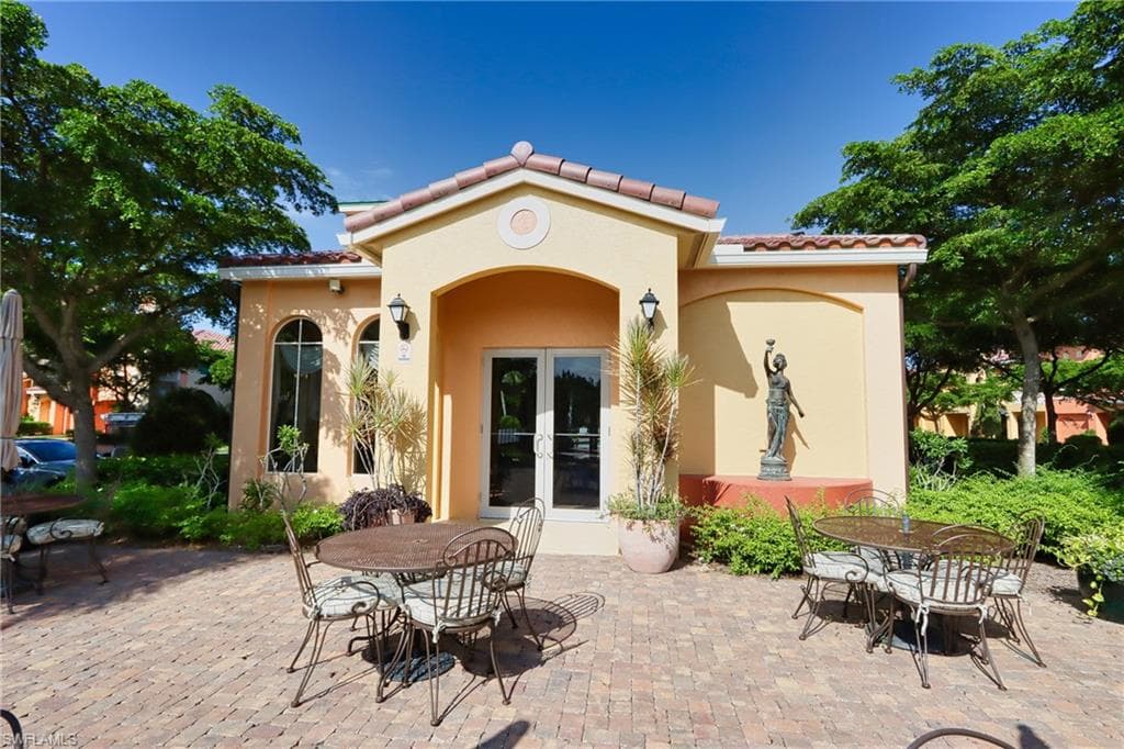 8601 Piazza Del Lago CIR # 101, ESTERO FL 33928-3