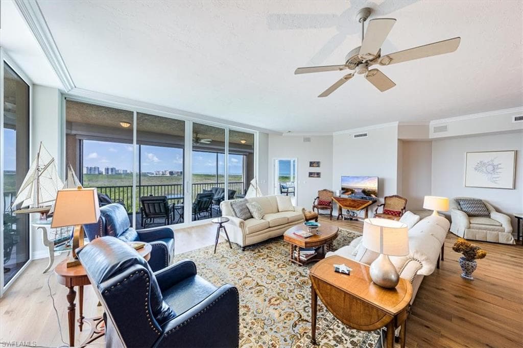 425 Dockside DR # 1, NAPLES FL 34110-9