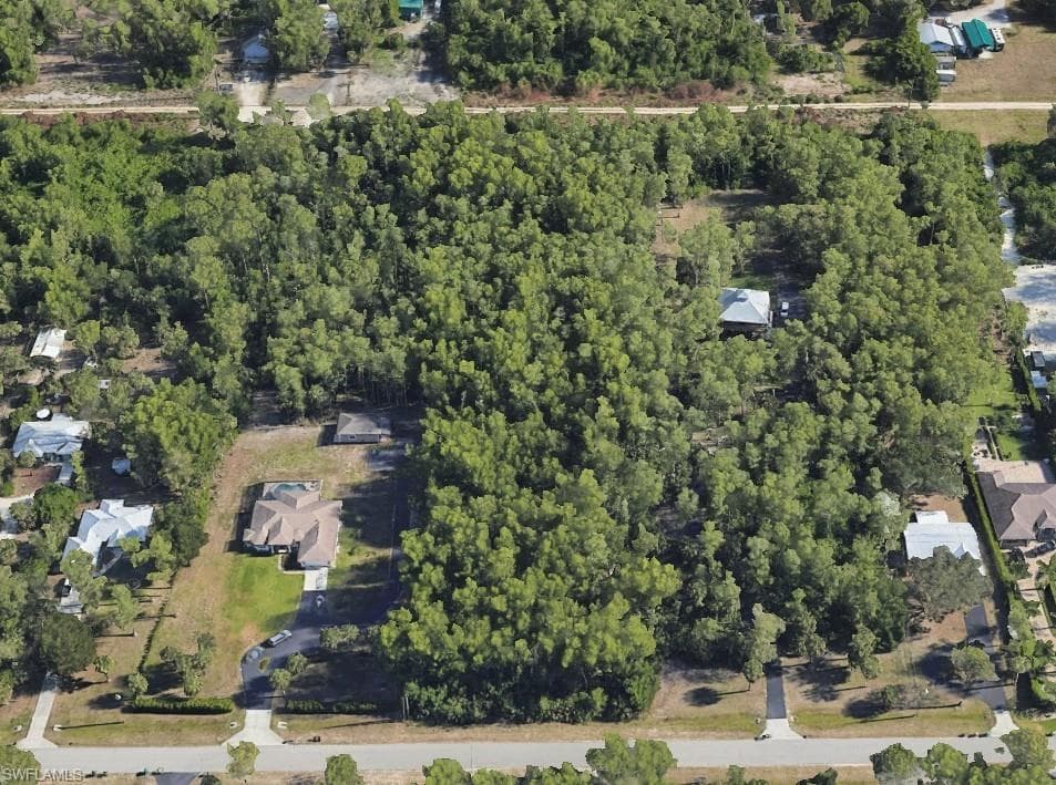 5787 Green BLVD, NAPLES FL 34116-1