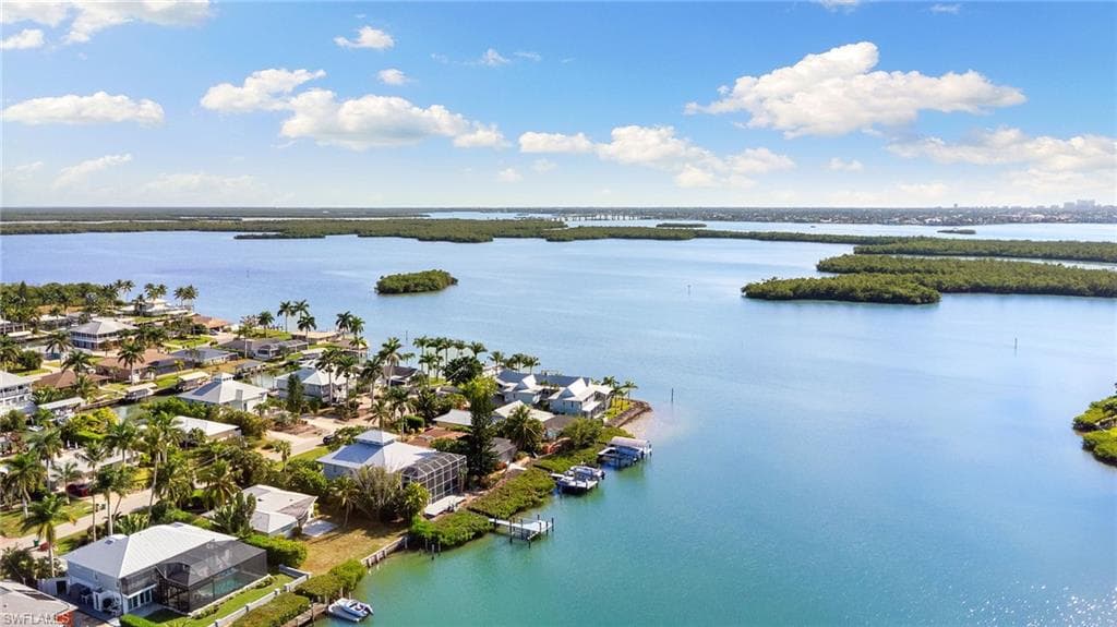 418 Panay AVE, NAPLES FL 34113-35