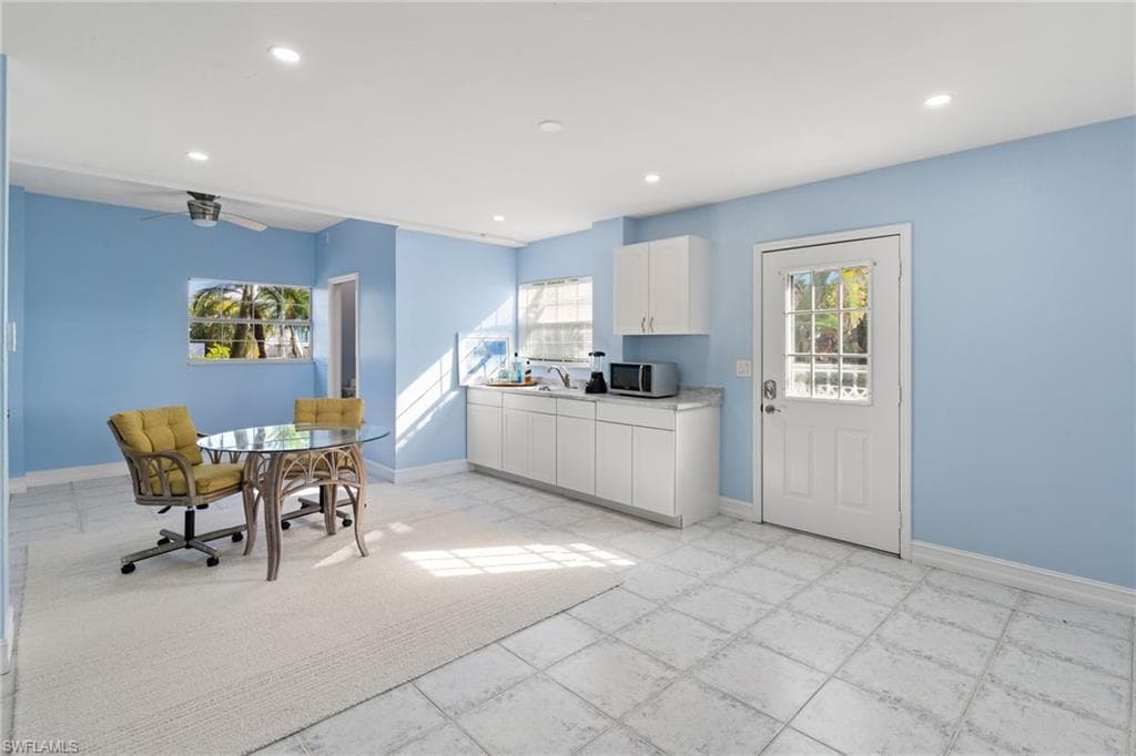 418 Panay AVE, NAPLES FL 34113-27