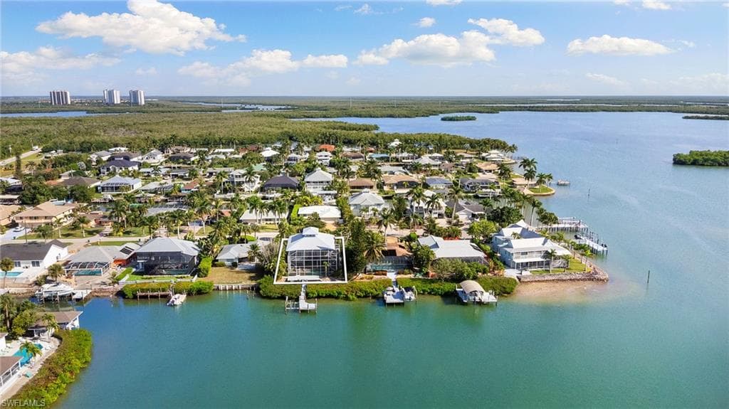 418 Panay AVE, NAPLES FL 34113-37