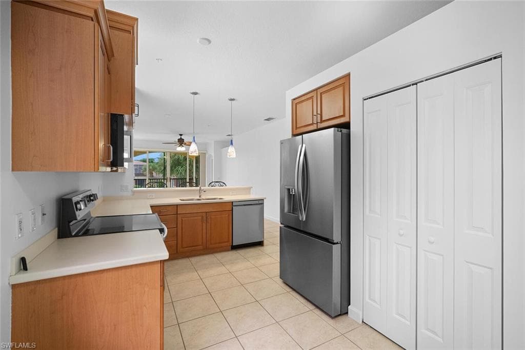 8581 Via Garibaldi CIR # 201, ESTERO FL 33928-22