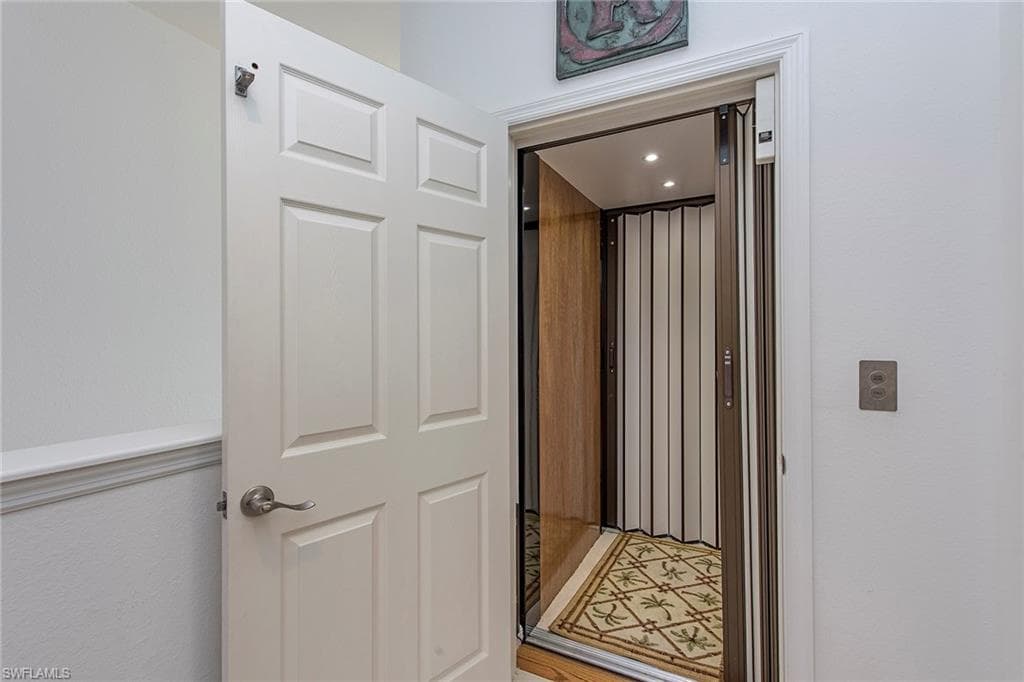 24300 SANDPIPER ISLE WAY # 201, BONITA SPRINGS FL 34134-4
