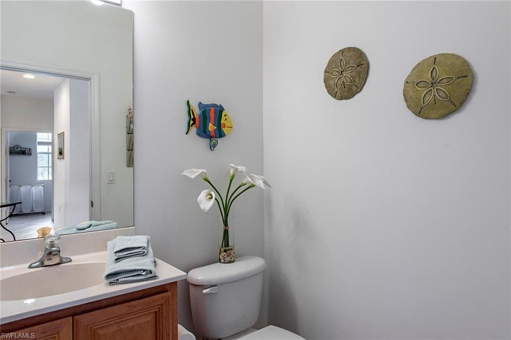 24300 SANDPIPER ISLE WAY # 201, BONITA SPRINGS FL 34134-10