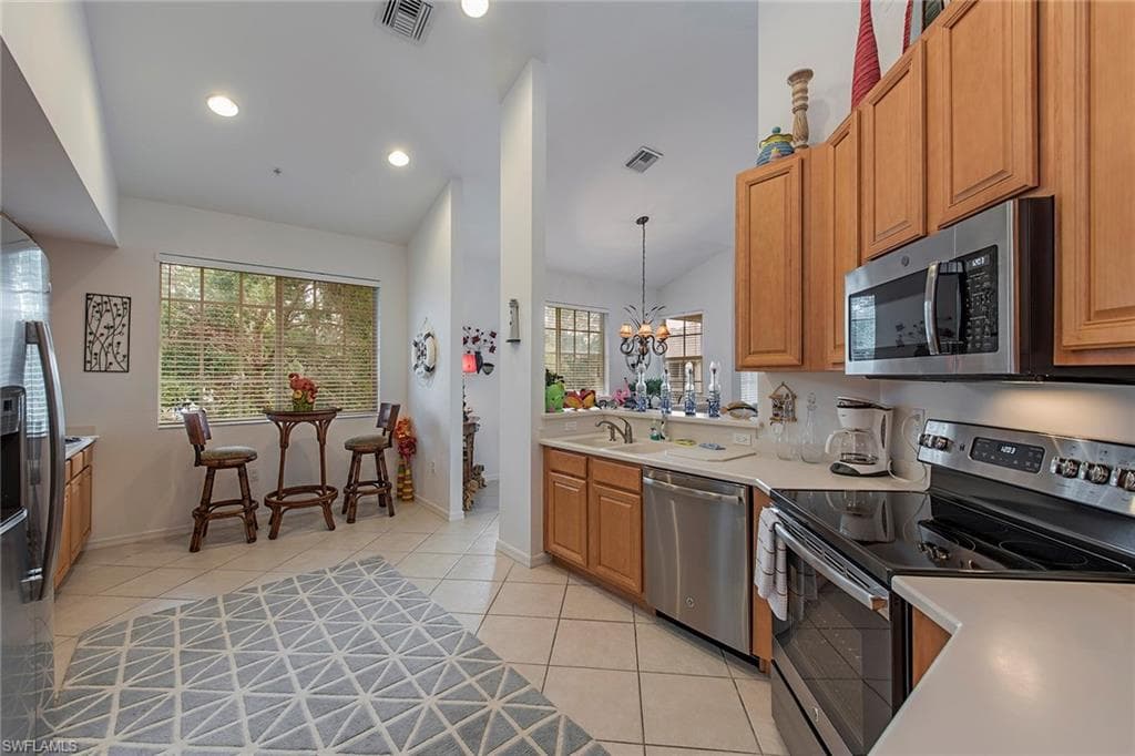 24300 SANDPIPER ISLE WAY # 201, BONITA SPRINGS FL 34134-3