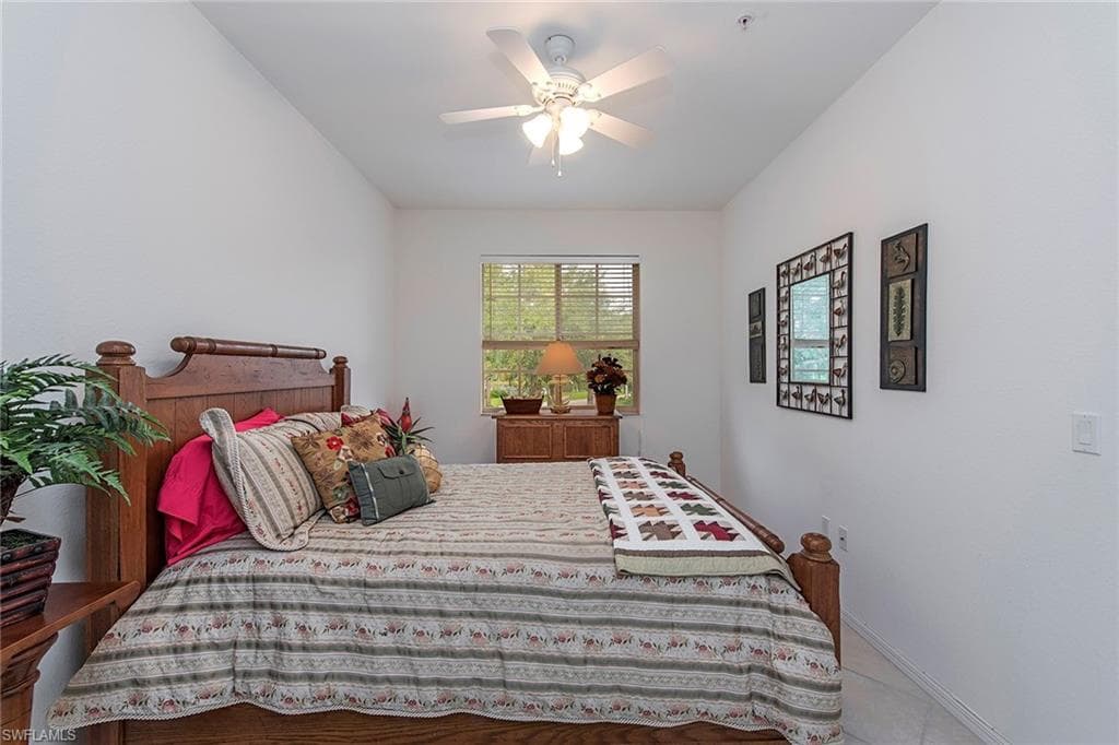 24300 SANDPIPER ISLE WAY # 201, BONITA SPRINGS FL 34134-7