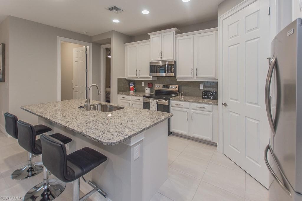 14670 Catamaran PL, NAPLES FL 34114-7