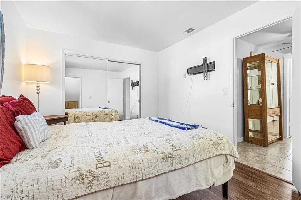 4903 Vincennes ST 116-21
