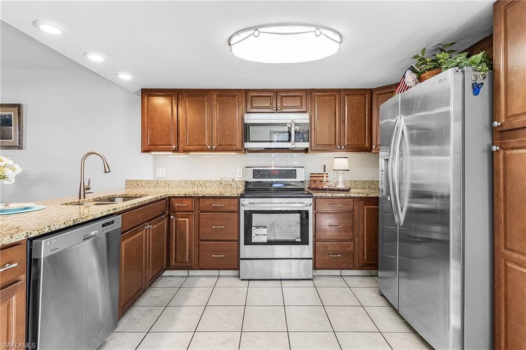 4903 Vincennes ST 116-8