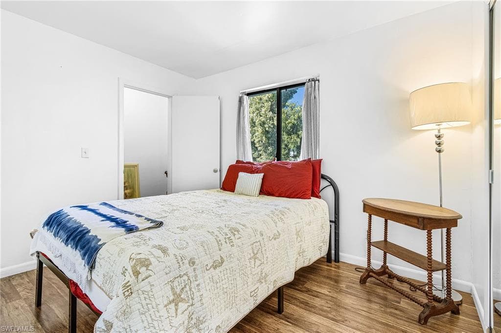 4903 Vincennes ST 116-20