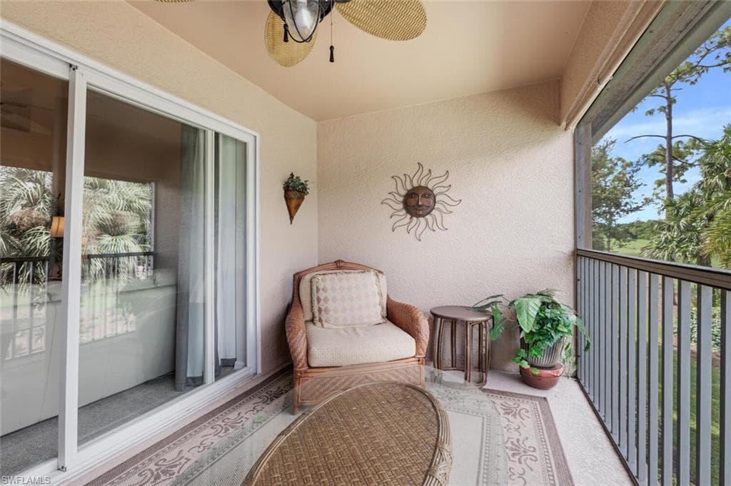 2895 Cypress Trace CIR # 202, NAPLES FL 34119-24