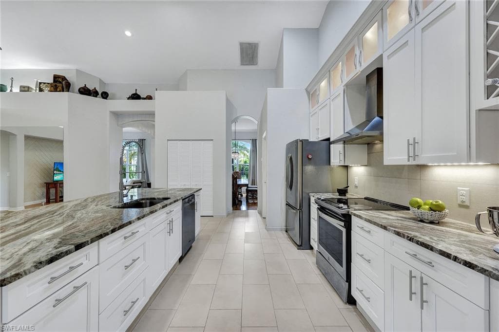 13740 Magnolia Lake CT, FORT MYERS FL 33907-8