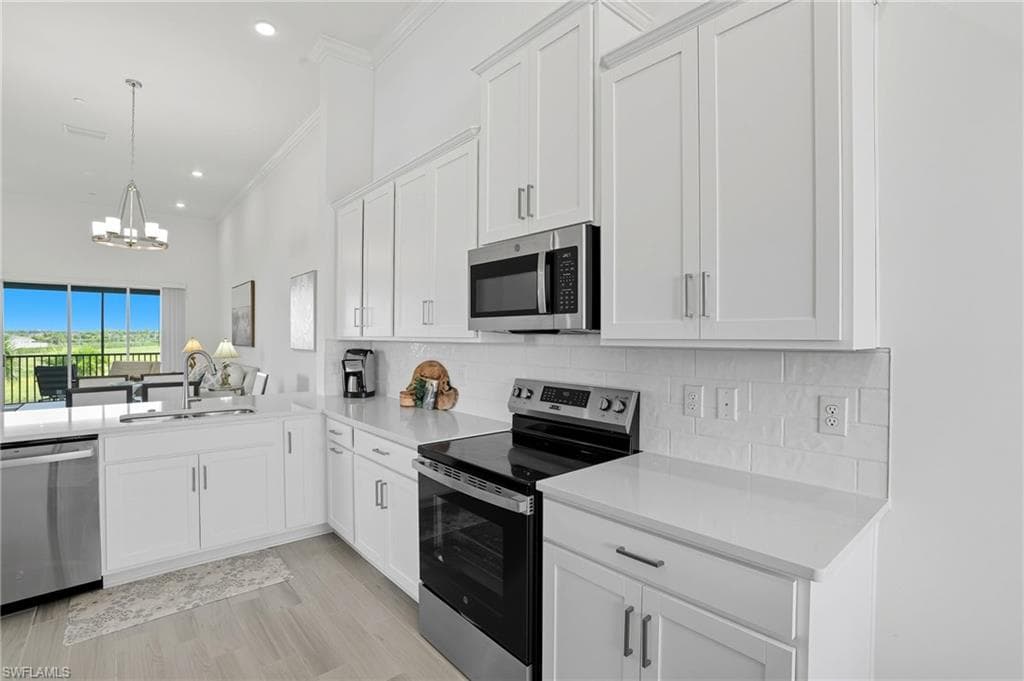 11861 Venetian Lagoon DR, FORT MYERS FL 33913-8