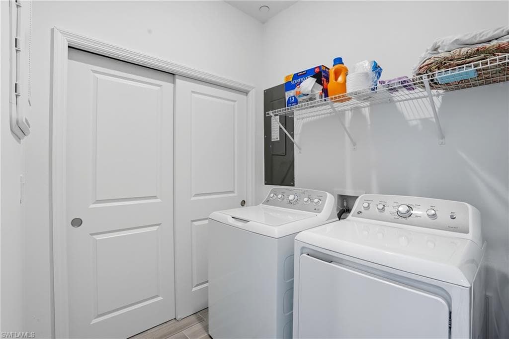 11861 Venetian Lagoon DR, FORT MYERS FL 33913-28