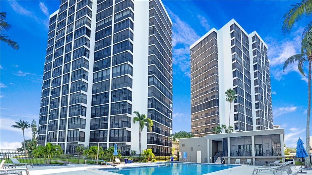 1920 Virginia AVE # 202, FORT MYERS FL 33901-22