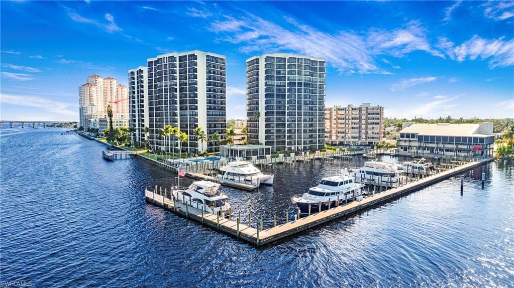 1920 Virginia AVE # 202, FORT MYERS FL 33901-29