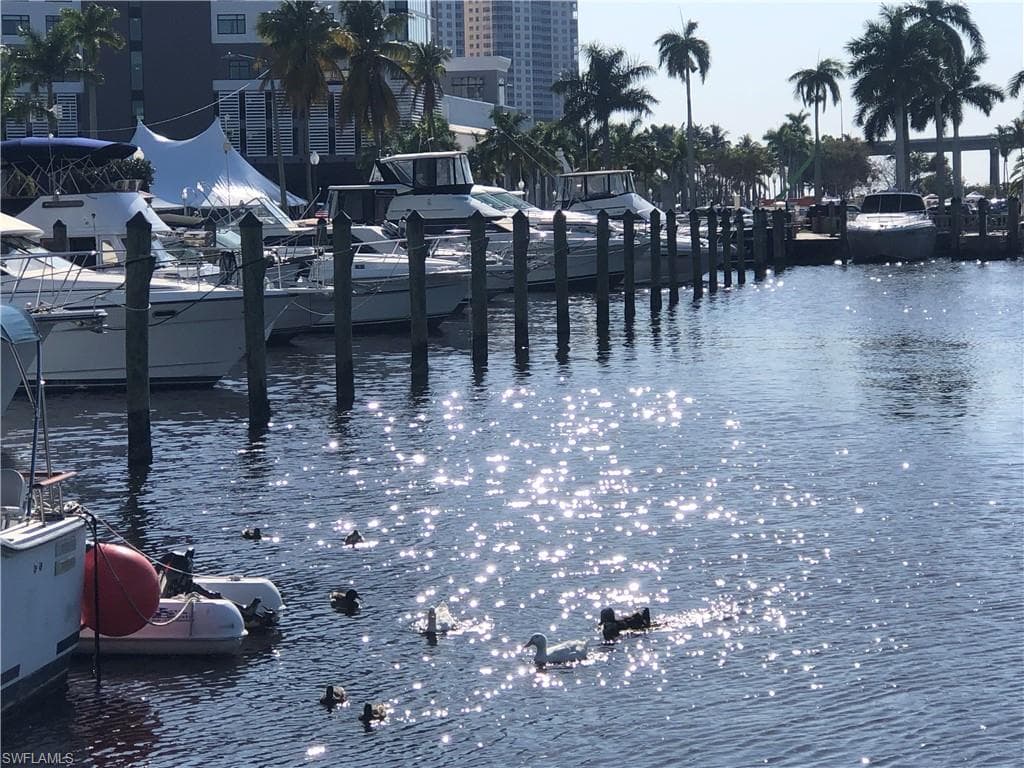 1920 Virginia AVE # 202, FORT MYERS FL 33901-37