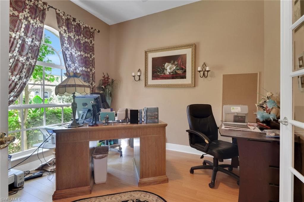 24908 Fairwinds LN, BONITA SPRINGS FL 34135-18