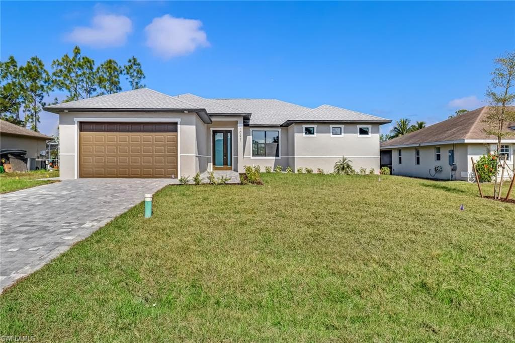 10621 Landau LN, BONITA SPRINGS FL 34135-1