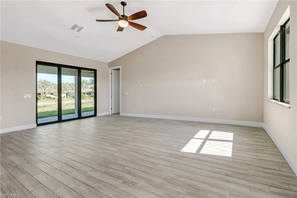 10621 Landau LN, BONITA SPRINGS FL 34135-8