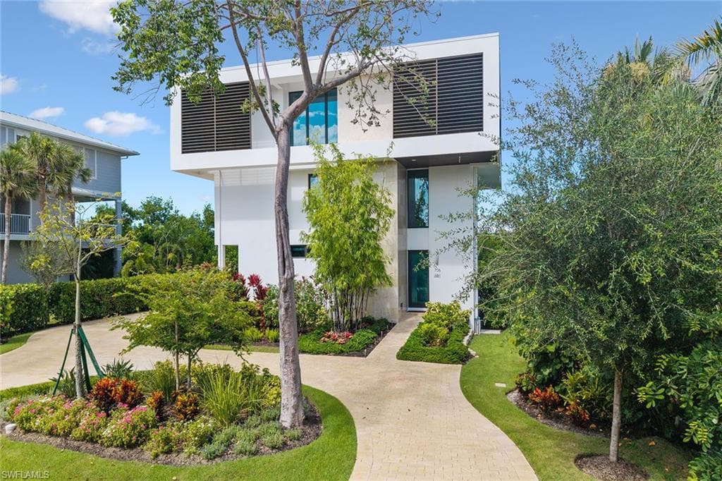 706 Waterside DR, MARCO ISLAND FL 34145-27