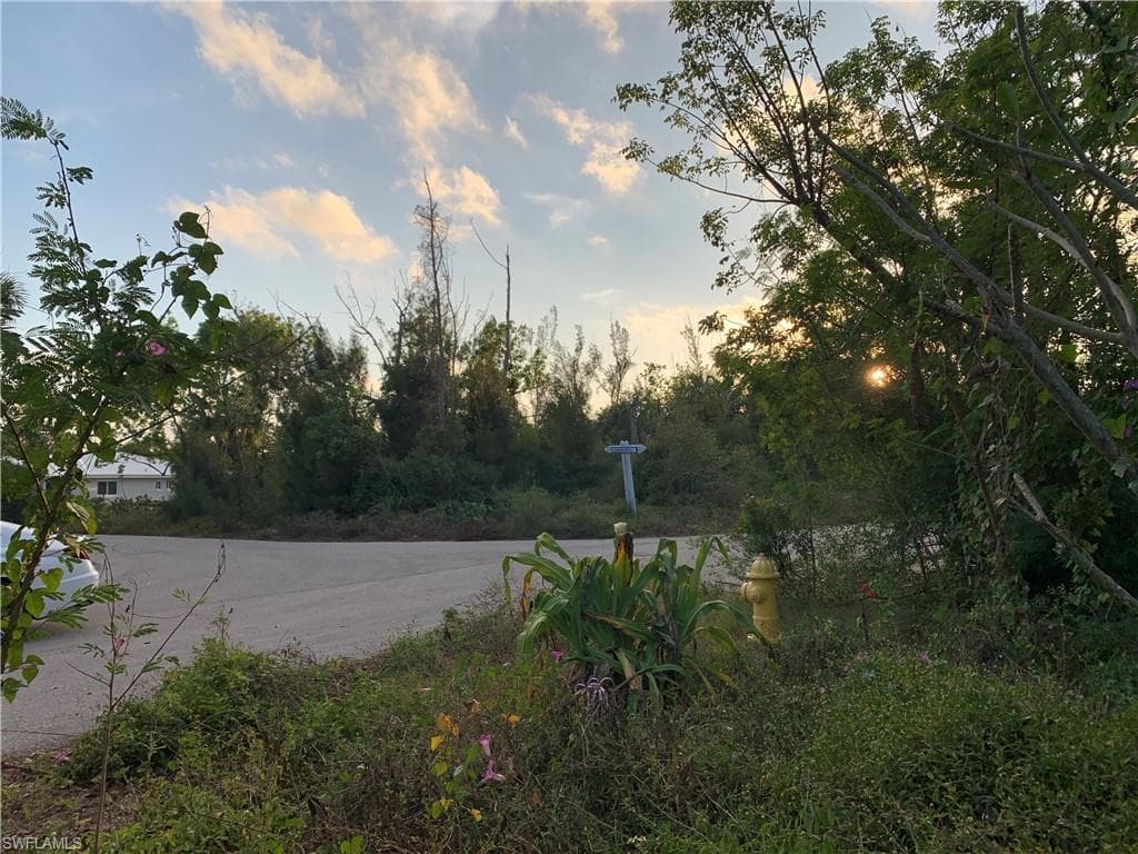 2090 Wild Lime DR, SANIBEL FL 33957-5