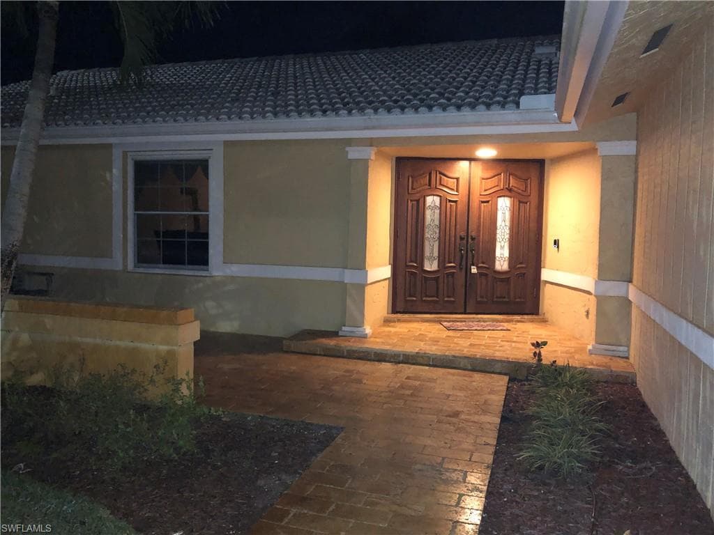 550 Forest Hills BLVD, NAPLES FL 34113-27