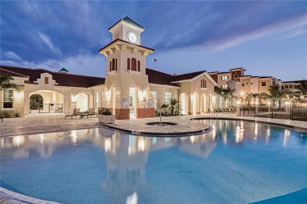 21530 Strada Nuova CIR # 215, ESTERO FL 33928-39