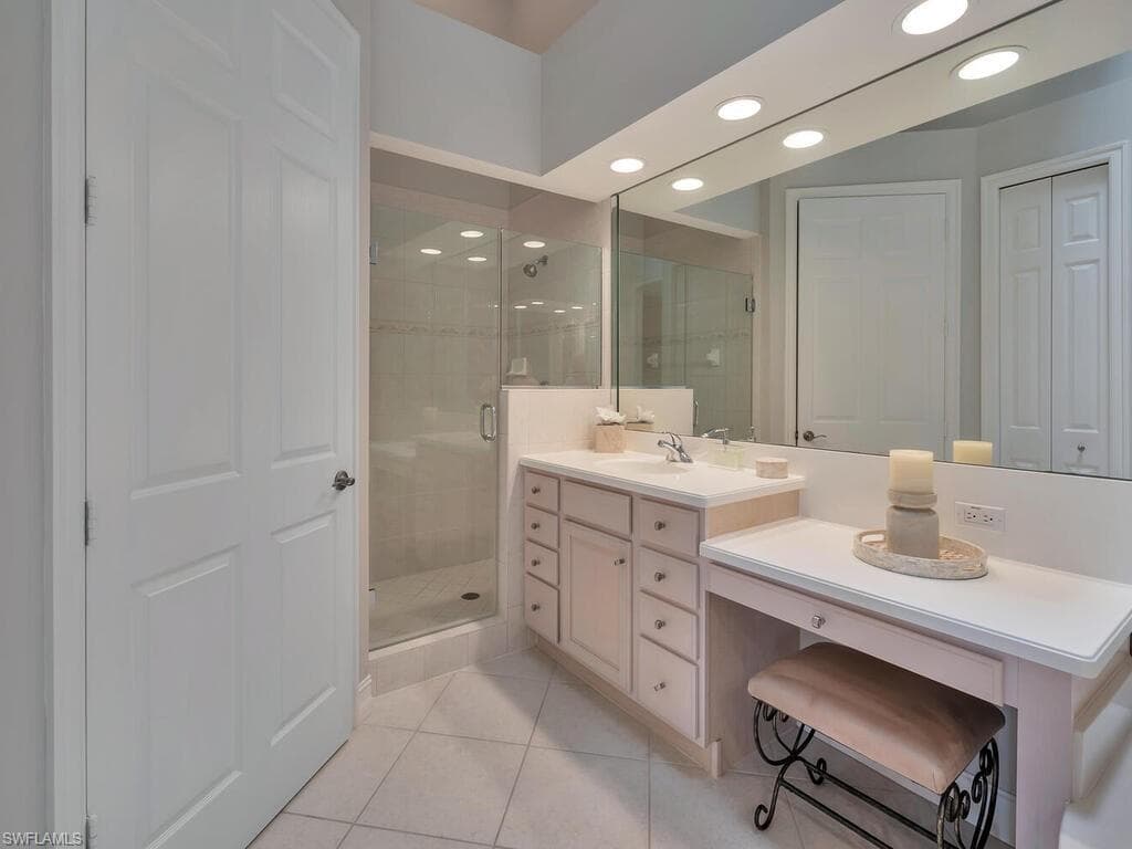 10221 Bellavista CIR # 203, MIROMAR LAKES FL 33913-12