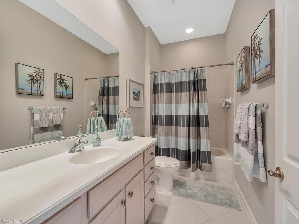 10221 Bellavista CIR # 203, MIROMAR LAKES FL 33913-14