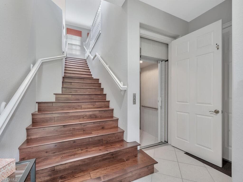 10221 Bellavista CIR # 203, MIROMAR LAKES FL 33913-3