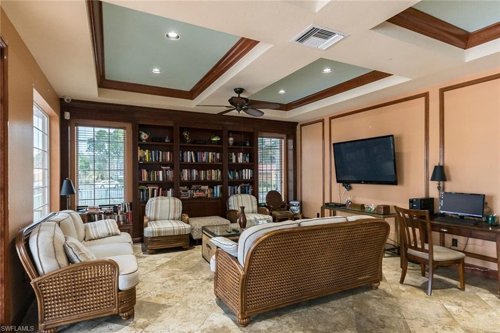 1265 Wildwood Lakes BLVD # 103, NAPLES FL 34104-25