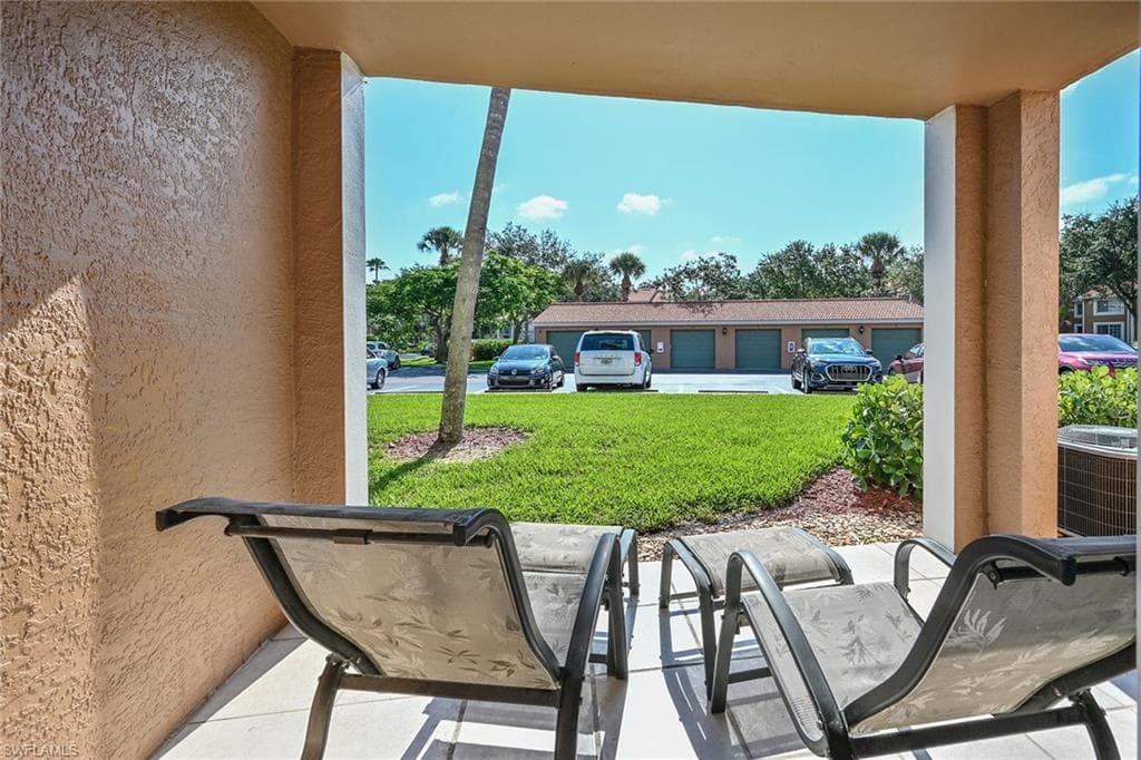 1265 Wildwood Lakes BLVD # 103, NAPLES FL 34104-21