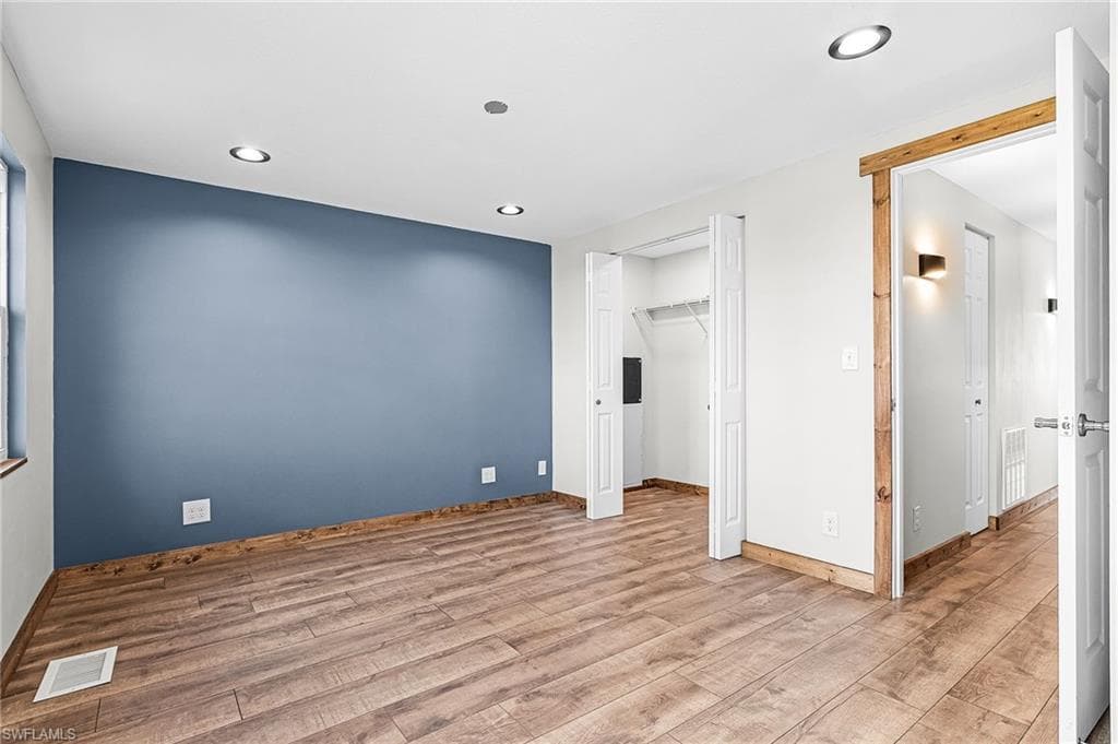 161 W Hampton DR, FORT MYERS FL 33908-22