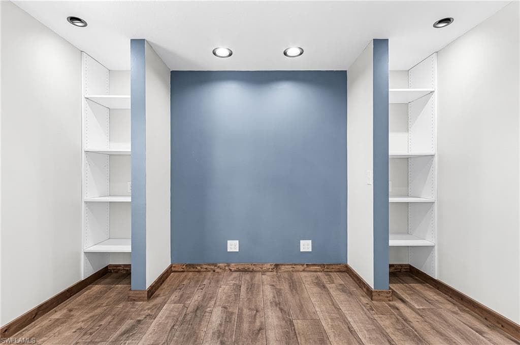 161 W Hampton DR, FORT MYERS FL 33908-11