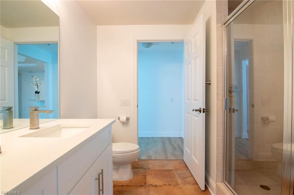 2743 1st ST # 406, FORT MYERS FL 33916-32