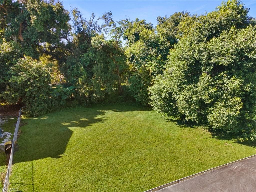 3916 Woodside AVE, FORT MYERS FL 33916-19