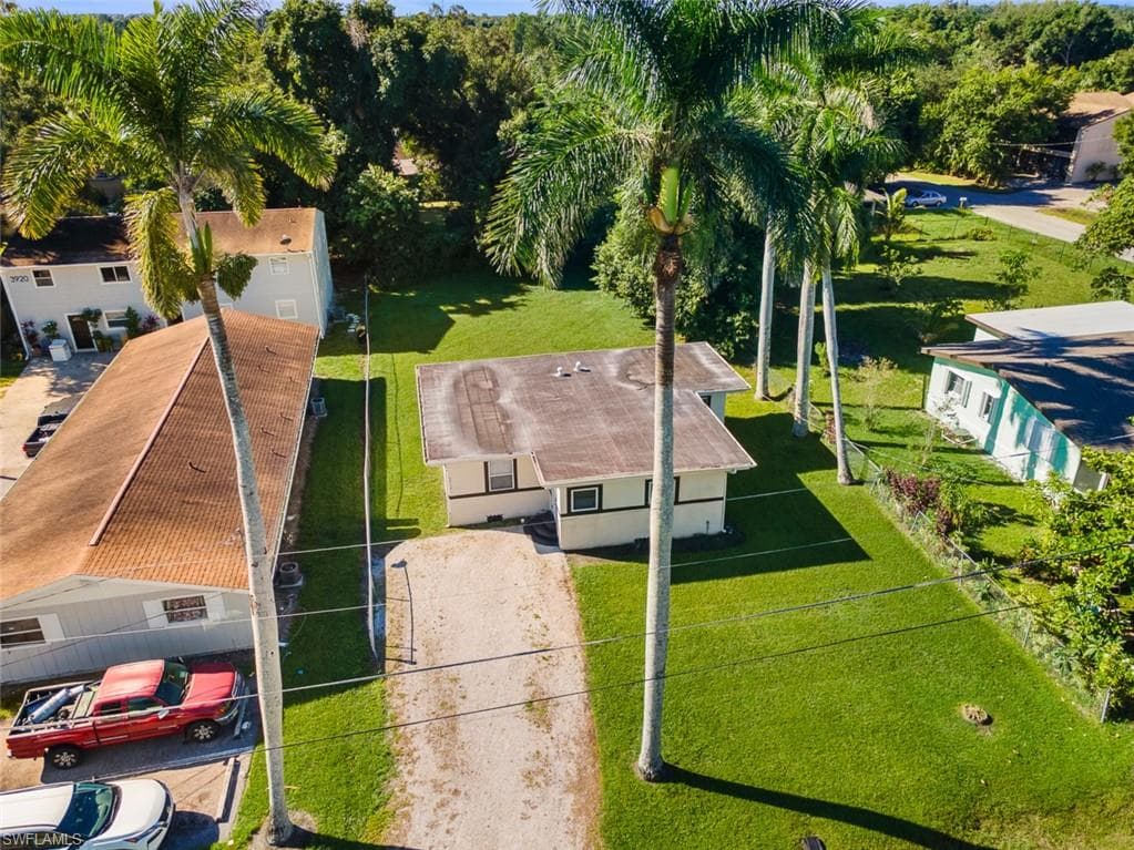 3916 Woodside AVE, FORT MYERS FL 33916-18