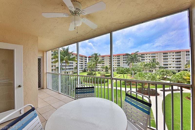 25720 Hickory BLVD # 312, BONITA SPRINGS FL 34134-2