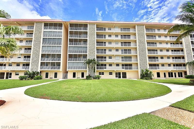 25720 Hickory BLVD # 312, BONITA SPRINGS FL 34134-17