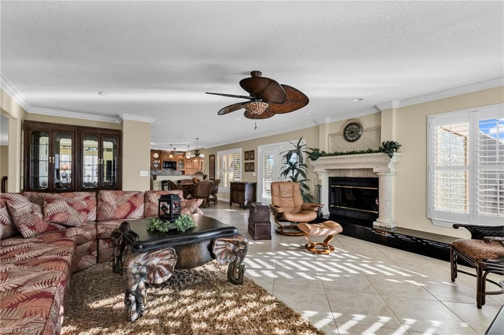 3736 Bordeaux DR, PUNTA GORDA FL 33950-18