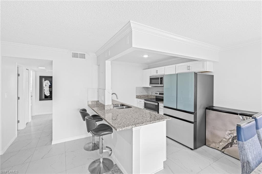 3225 E Riverside DR # 34C, FORT MYERS FL 33916-16