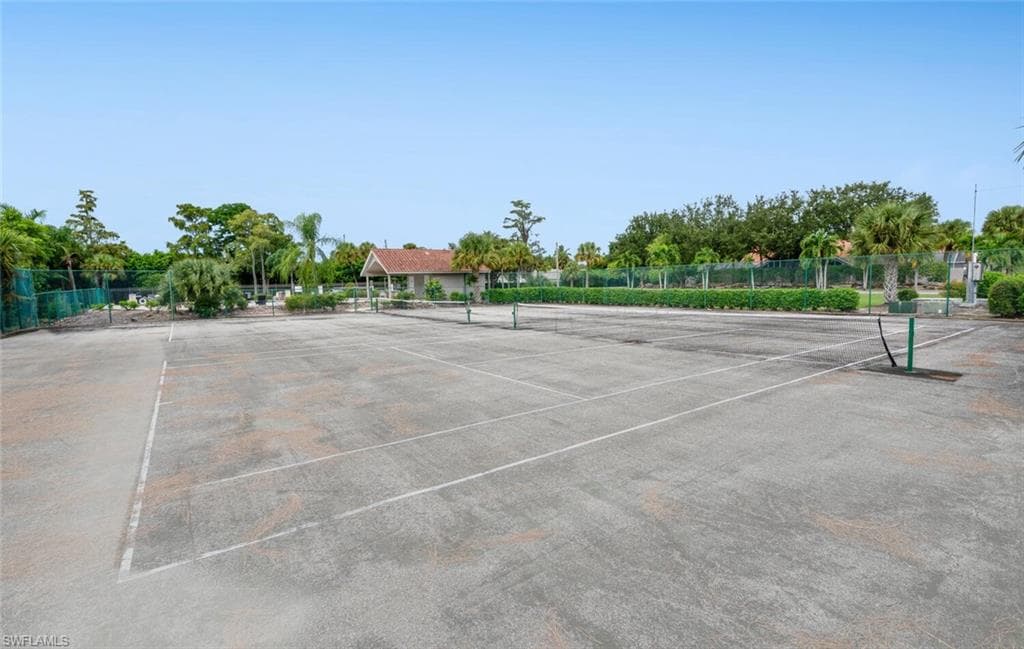 4251 Covey CIR # 17C, NAPLES FL 34109-25