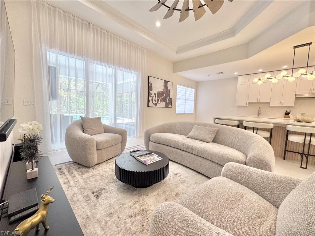 12667 Biscayne CT, NAPLES FL 34105-25